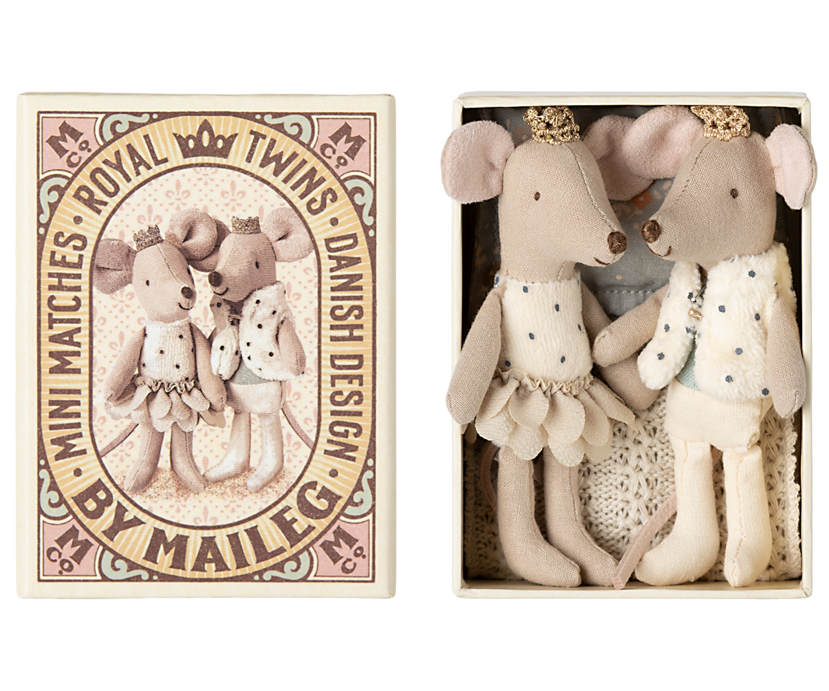Royal Twin Mice, Little sister & Brother