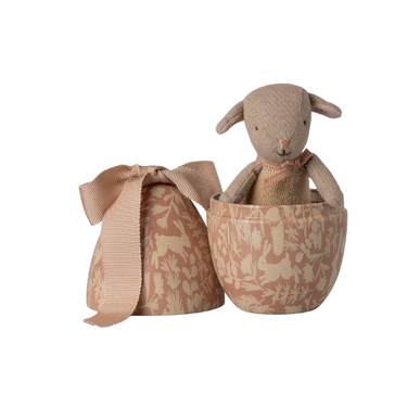 Easter Egg with Micro Lamb, Powder