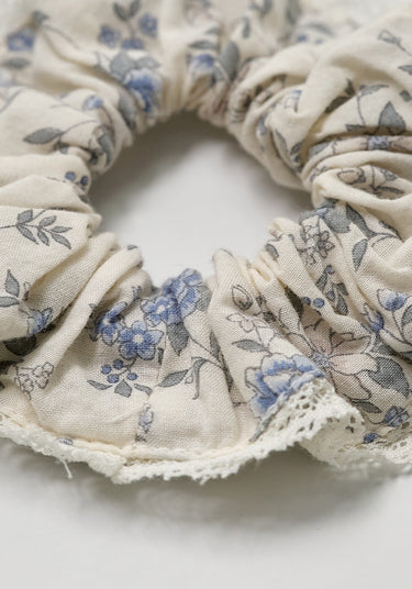 Helisei Scrunchie, Vintage Blue