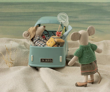 Grandma and Granpa Mouse