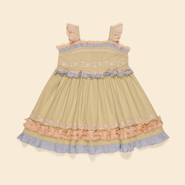 Lucinda Sundress, Cloud