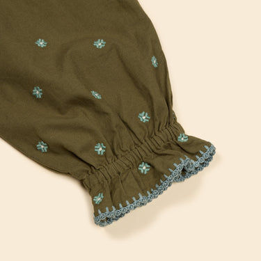 Pippa Pant, Forest