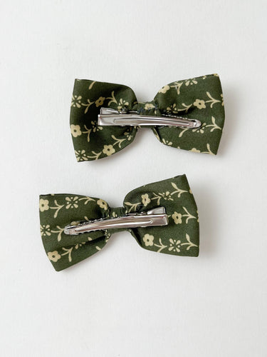 Set of Two Baby Bows, Needlework Green