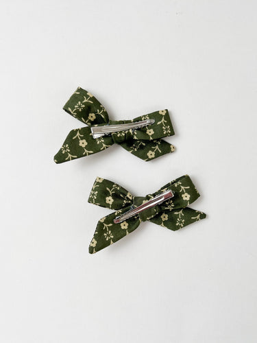 Pigtail Hair Bows, Needlework Green