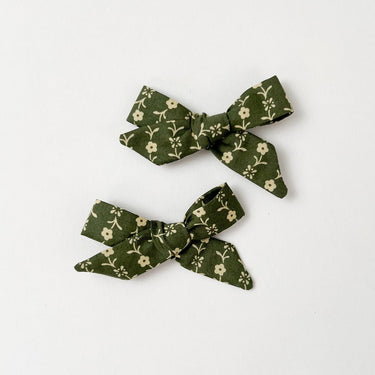 Pigtail Hair Bows, Needlework Green