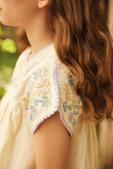 Stevie Blouse, Cream