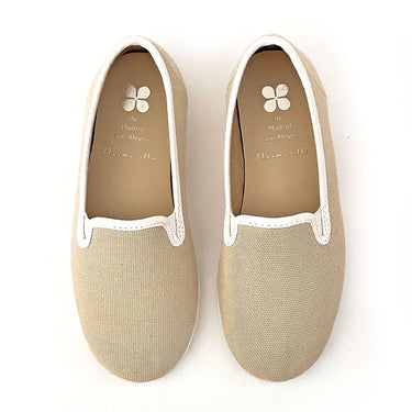 Canvas Slippers, Perriquito